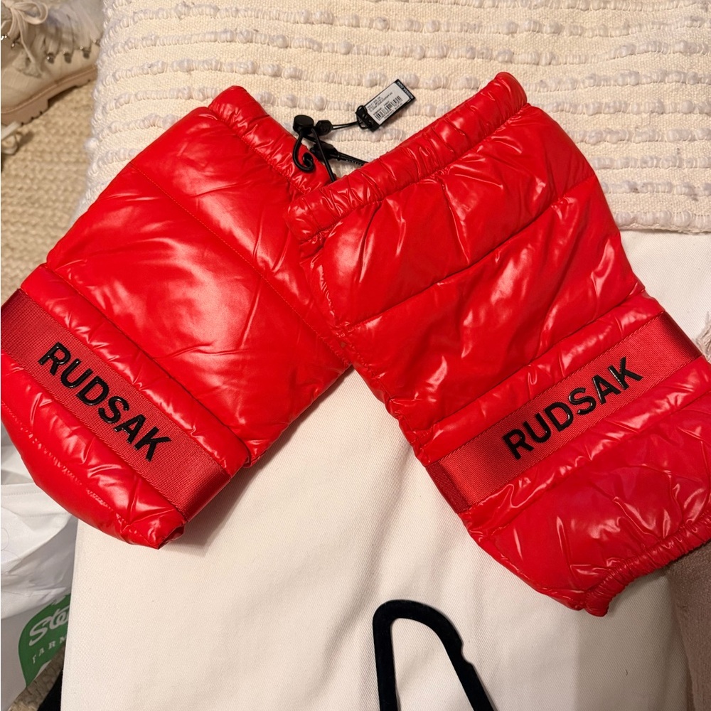 Rudsak Red Puffer leg warmers